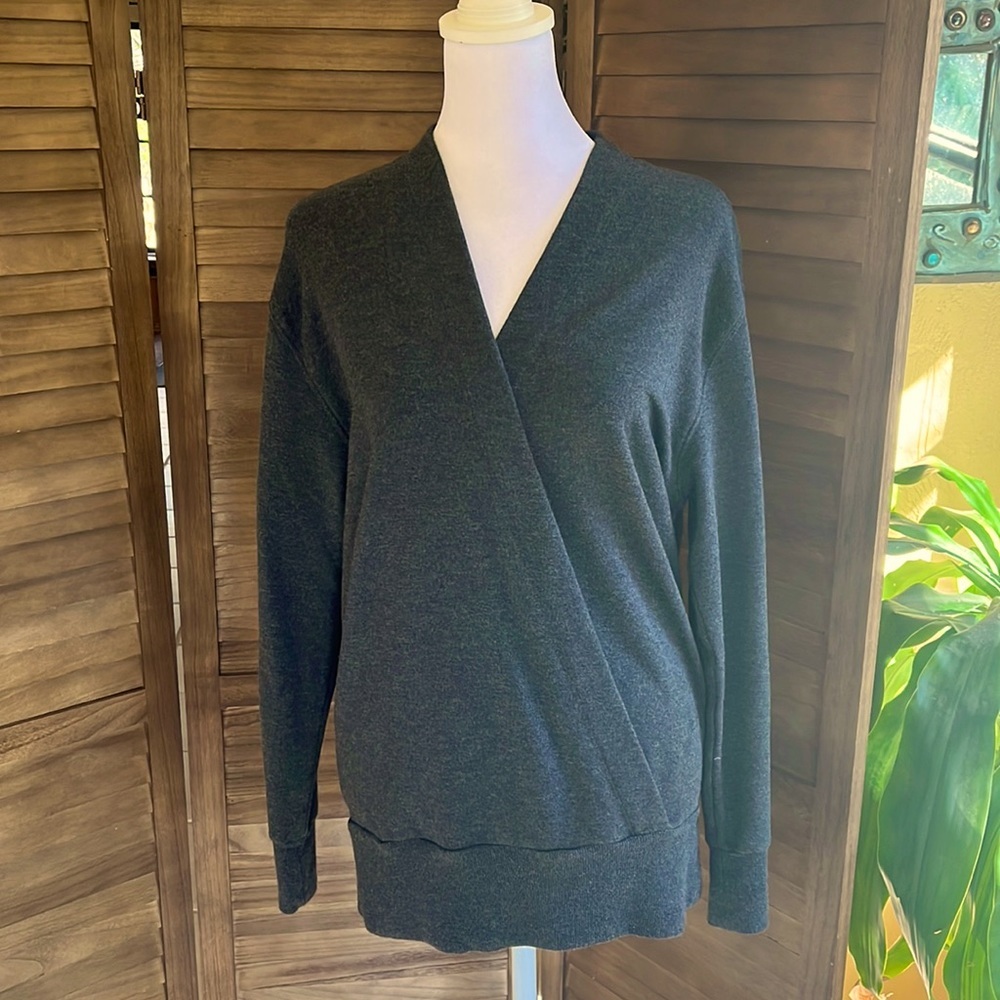 Athleta Purana‎ V-Neck Wrap Sweatshirt